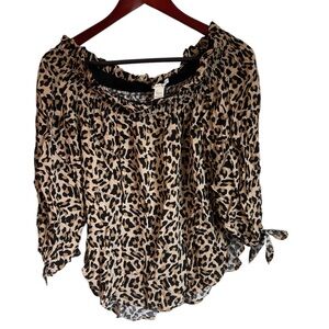 Seven Sisters Leopard Print Blouse Size Medium